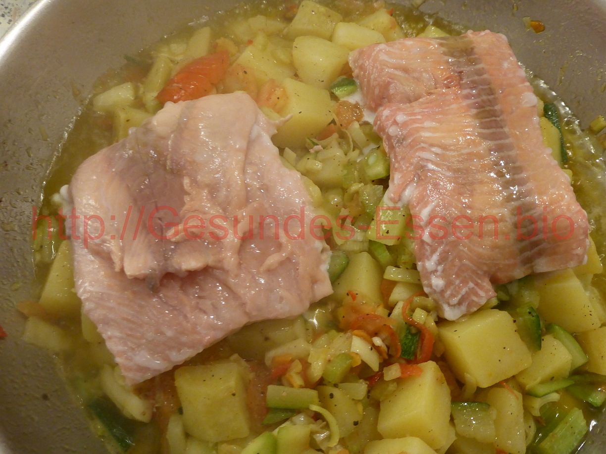 Wildlachs mit Kartoffeln - Gesundes-Essen.bio