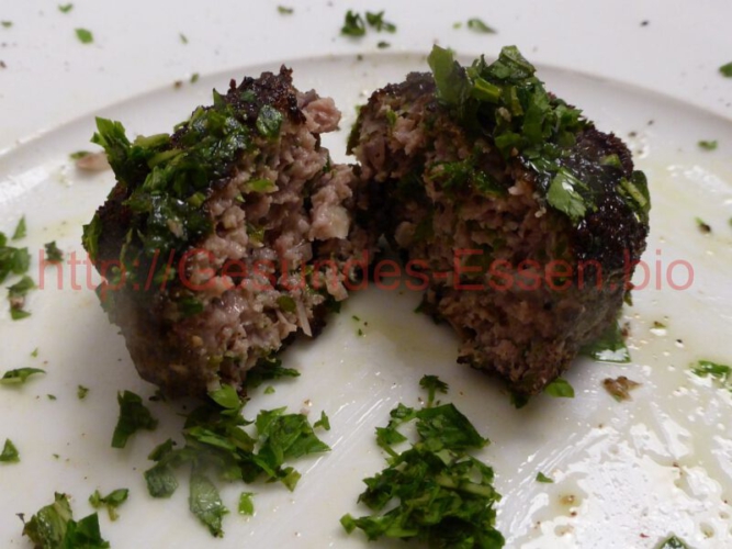 "Das Hanf-Projekt - Frikadelle aufgeschnitten