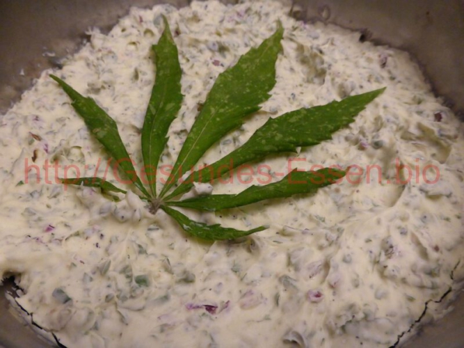 Hanf_Kräuterbutter_kalt