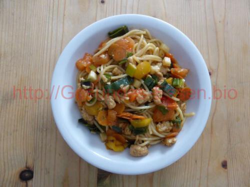 "Nudeln - Möhren - Soja"