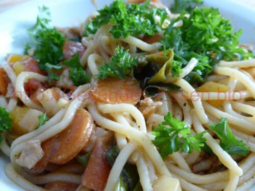 "Nudeln - Möhren - Soja"