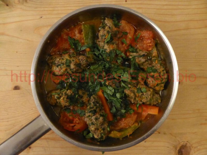 Tagine_Rindfleisch_Petersilie_Teller